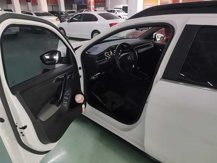 Citroen C3-XR 2021 2021款 190THP DCT致尚版