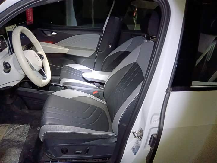Volkswagen ID.3 2025 2025款 聪明款 极智氧气版