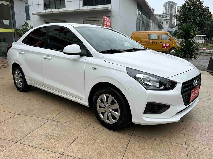 Hyundai Reina 2020 2020款 1.4L 手动GL焕新版