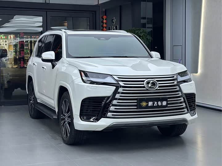 Lexus LX 2025 2025款 700h 领界版