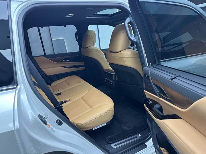 Lexus LX 2025 2025款 700h 领界版