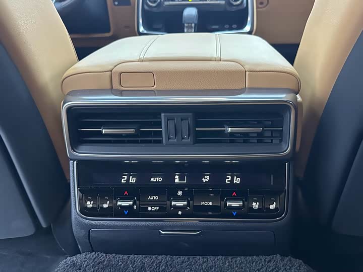 Lexus LX 2025 2025款 700h 领界版