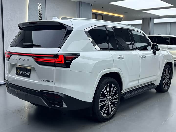 Lexus LX 2025 2025款 700h 领界版