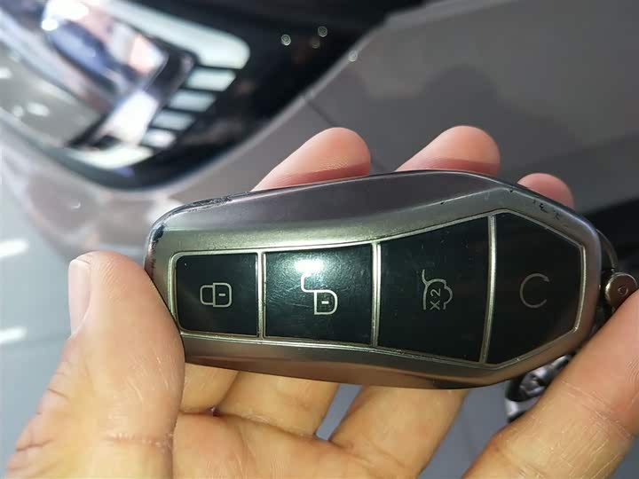 BYD Sea Lion 07 DM-i Hybrid 2025 2025款 150 领航+版