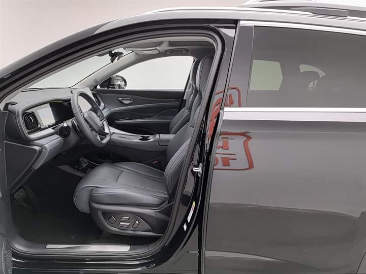 BYD Sea Lion 07 DM-i Hybrid 2025 2025款 150 领航+版