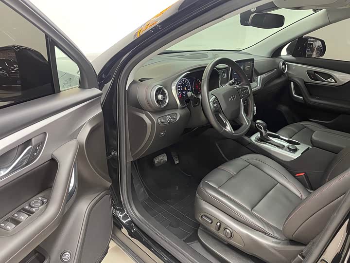 Chevrolet Blazer 2022 2022款 轻混 650T Redline 7座 霆版