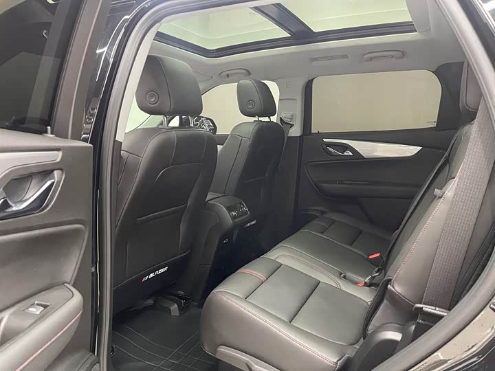 Chevrolet Blazer 2022 2022款 轻混 650T Redline 7座 霆版