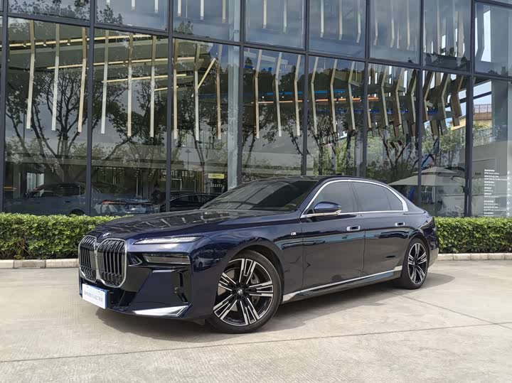 BMW 7 Series 2023 2023款 740Li 尊享型 M运动套装