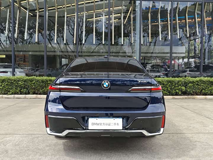 BMW 7 Series 2023 2023款 740Li 尊享型 M运动套装