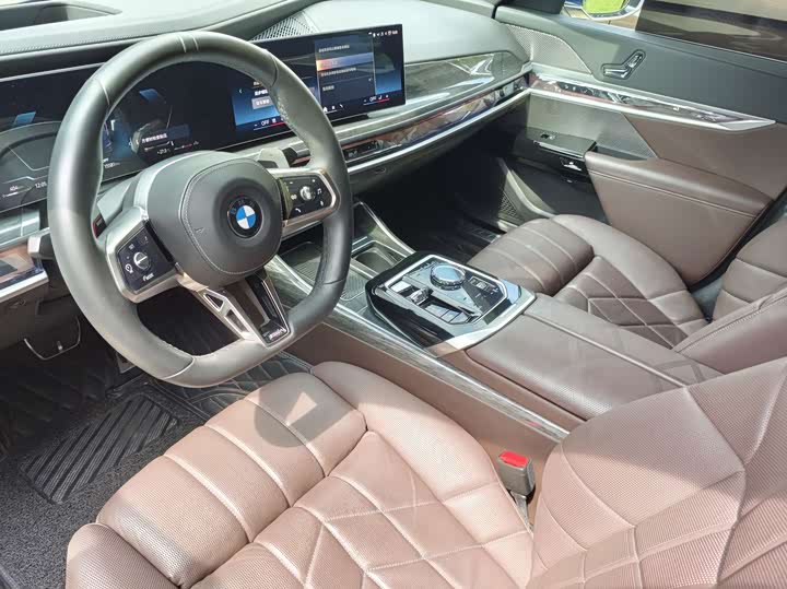 BMW 7 Series 2023 2023款 740Li 尊享型 M运动套装