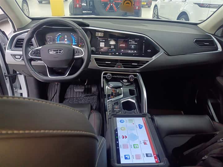 Geely Tugella S 2021 2021款 2.0TD DCT两驱闪电版