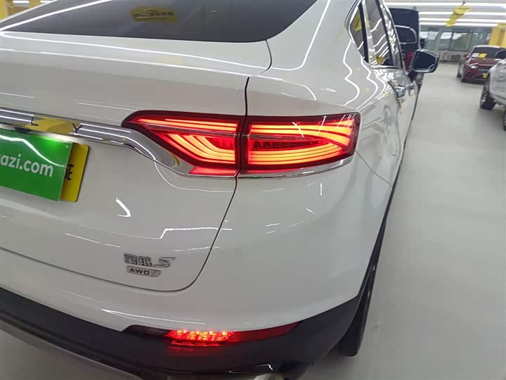 Geely Tugella S 2021 2021款 2.0TD DCT两驱闪电版