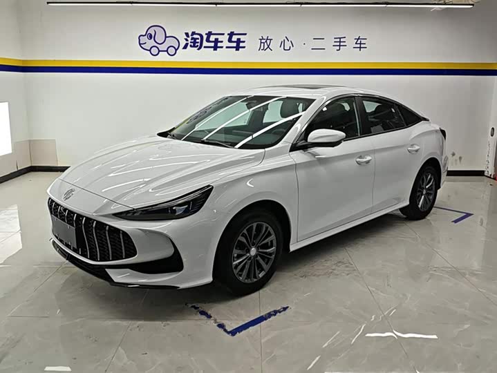 MG Motor 5 2025 2025款 180DVVT 全球豪华版