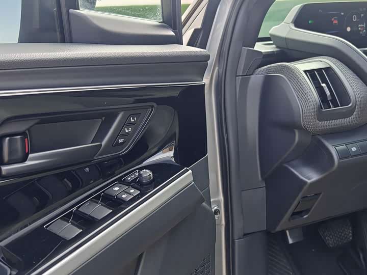 Toyota bZ4X 2022 2022款 四驱高性能PRO版