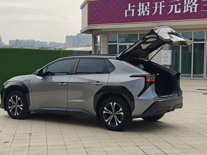Toyota bZ4X 2022 2022款 四驱高性能PRO版