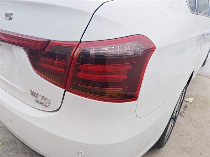 Dongfeng Aeolus E70 2021 2021款 500 Pro 超享版