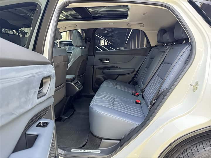 Nissan Ariya EV 2022 2022款 四驱高性能顶配版