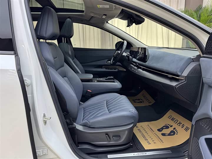 Nissan Ariya EV 2022 2022款 四驱高性能顶配版