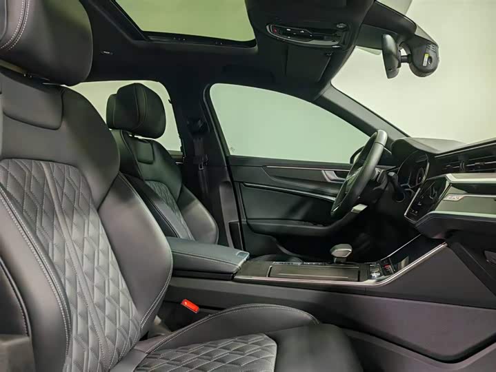 Audi A6L 2025 2025款 45 TFSI quattro 臻选动感型