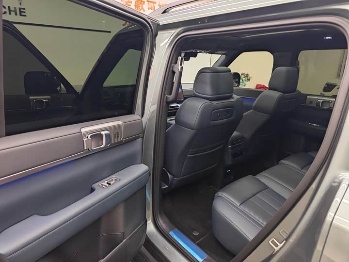 BYD FangChengBao Titanium 7 (Tai 7) 2025 2025款 190KM四驱Ultra版