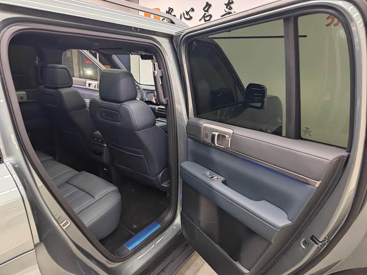 BYD FangChengBao Titanium 7 (Tai 7) 2025 2025款 190KM四驱Ultra版