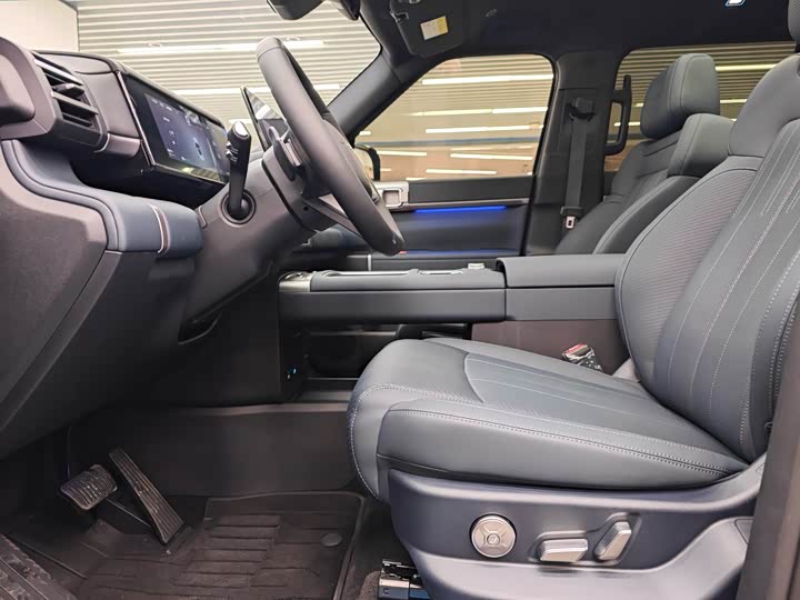 BYD FangChengBao Titanium 7 (Tai 7) 2025 2025款 190KM四驱Ultra版