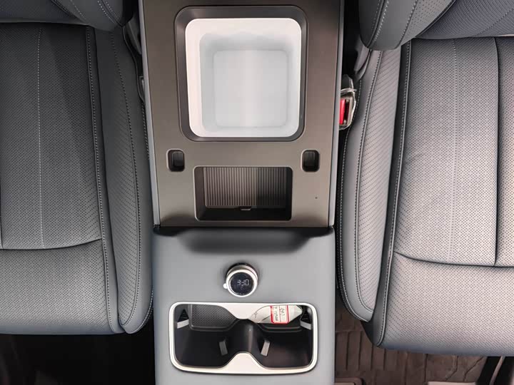 BYD FangChengBao Titanium 7 (Tai 7) 2025 2025款 190KM四驱Ultra版