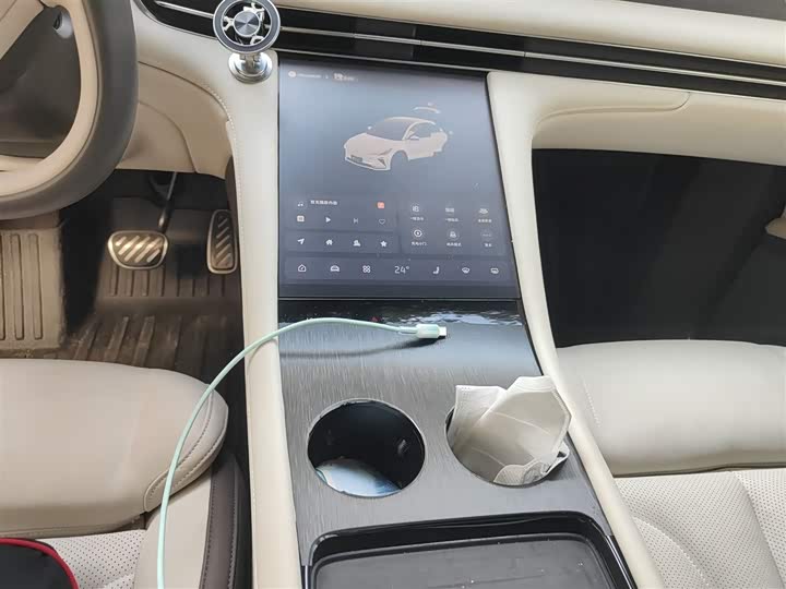 IM motors LS7 2023 2023款 100kWh Lux后驱版