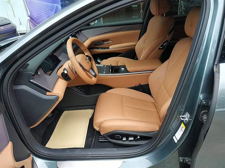 BYD Han L 2025 2025款 DM-p 四驱激光雷达旗舰型