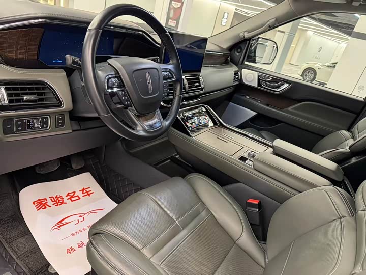 Lincoln Navigator 2022 2022款 3.5T 总统版