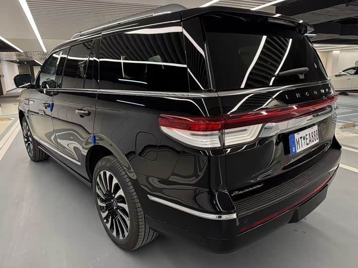Lincoln Navigator 2022 2022款 3.5T 总统版