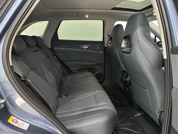 BYD Sea Lion 07 DM-i Hybrid 2025 2025款 150 领航+版