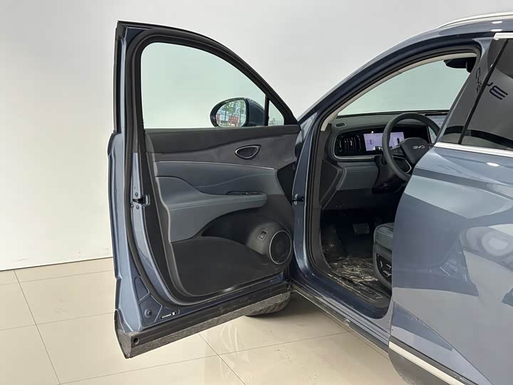 BYD Sea Lion 07 DM-i Hybrid 2025 2025款 150 领航+版