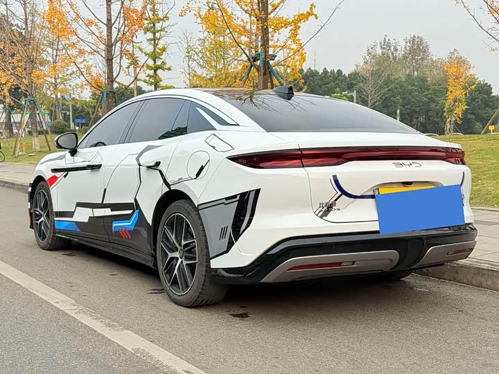 BYD Han L 2025 2025款 EV 四驱激光雷达旗舰型