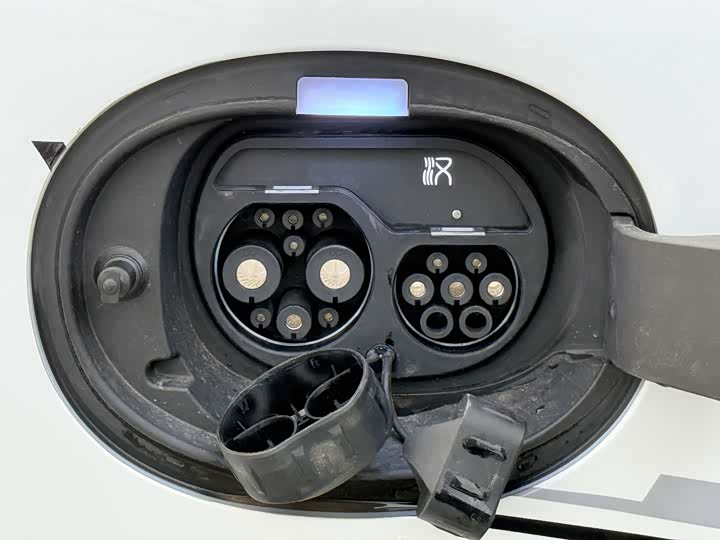 BYD Han L 2025 2025款 EV 四驱激光雷达旗舰型