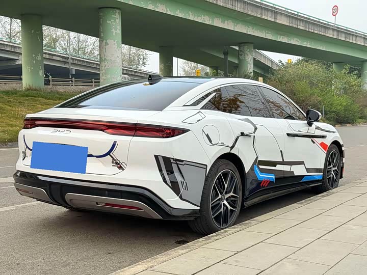 BYD Han L 2025 2025款 EV 四驱激光雷达旗舰型