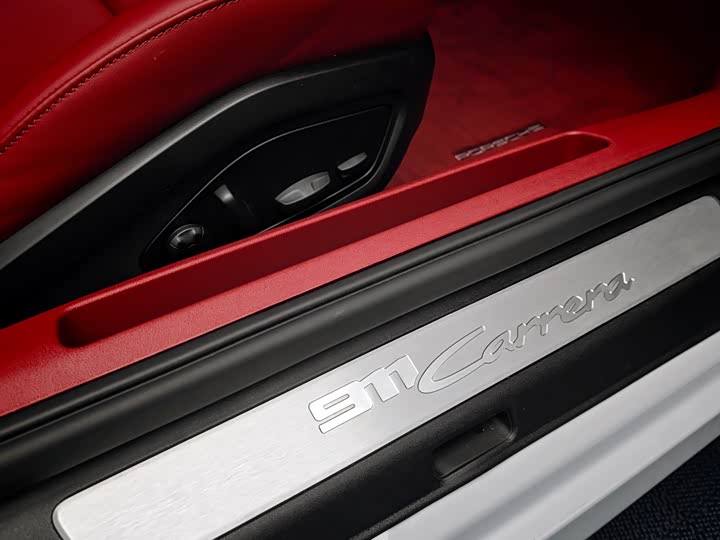 Porsche 911 2025 2025款 Carrera 3.0T