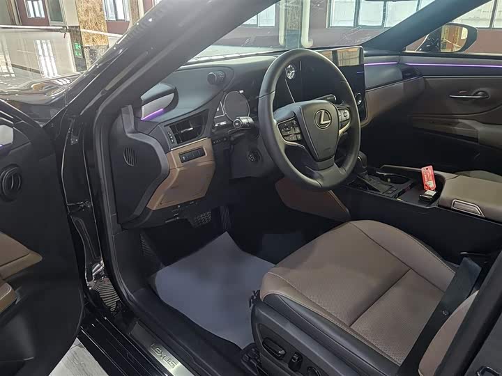 Lexus ES 2025 2025款 200 臻享版