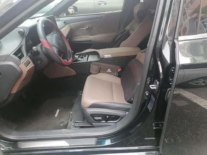 Lexus ES 2025 2025款 200 臻享版