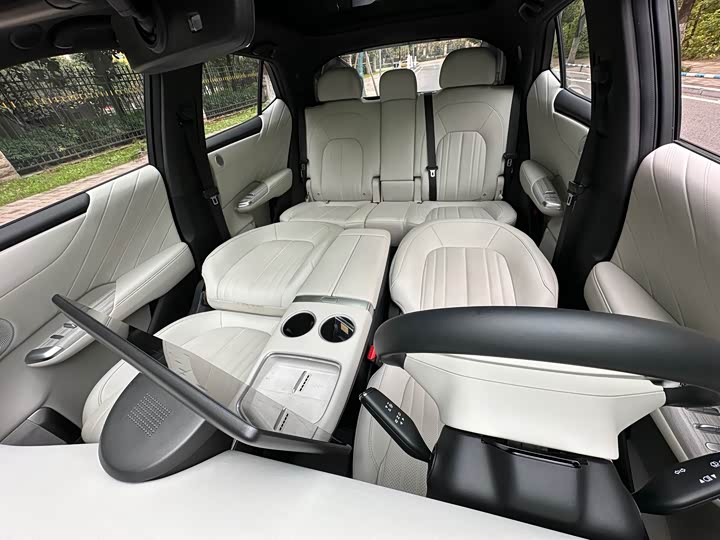 Changan Qiyuan (Nevo) E07 2025 2025款 纯电 四驱 90kWh Ultra高性能版