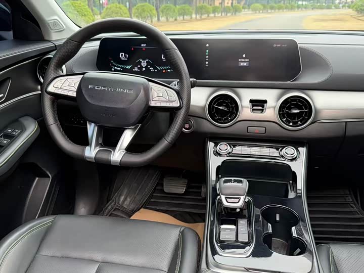 Dongfeng Forthing T5 EVO 2024 2024款 狂飚版 1.5TD DCT铂金款