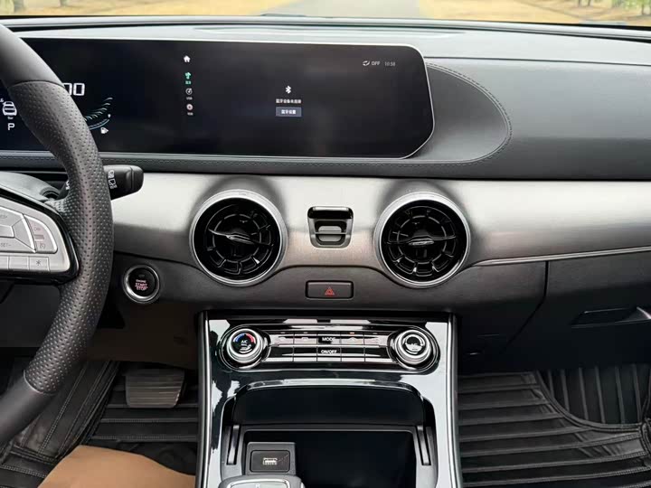 Dongfeng Forthing T5 EVO 2024 2024款 狂飚版 1.5TD DCT铂金款