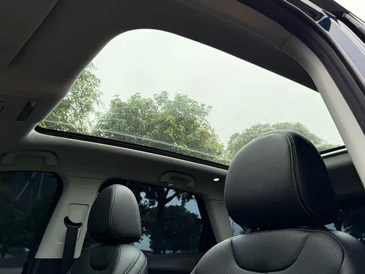 Dongfeng Forthing T5 EVO 2024 2024款 狂飚版 1.5TD DCT铂金款