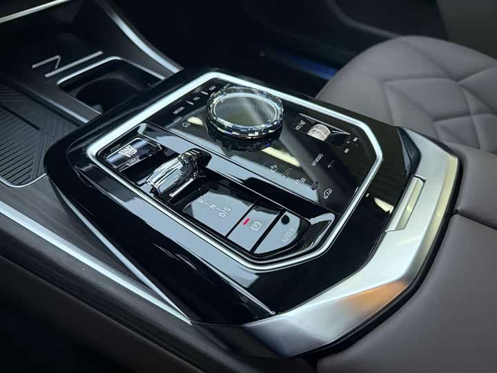 BMW 7 Series 2023 2023款 735Li M运动套装