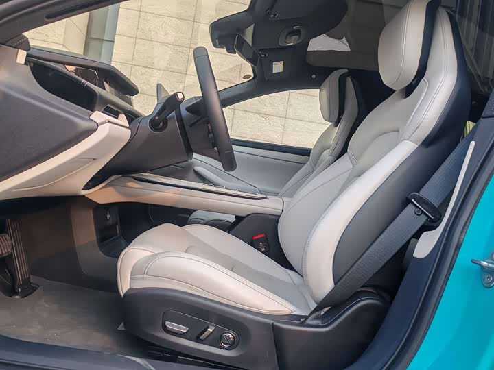 Xiaomi SU7 2024 2024款 后驱长续航智驾版