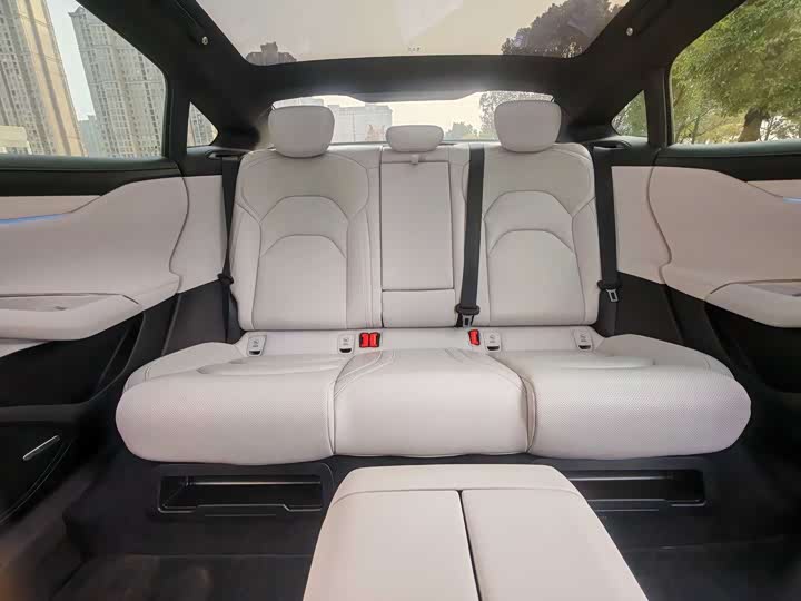 Xiaomi SU7 2024 2024款 后驱长续航智驾版