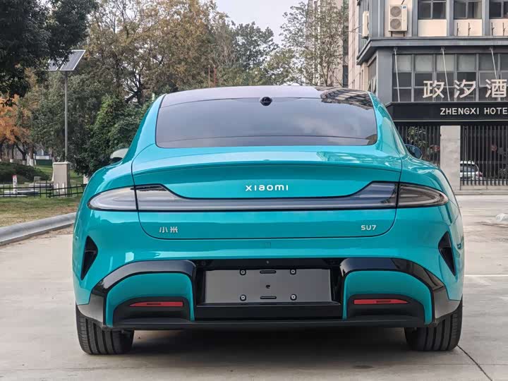 Xiaomi SU7 2024 2024款 后驱长续航智驾版