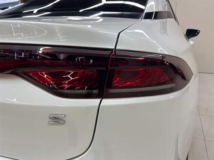 GAC Aion S 2023 2023款 魅 580 磷酸铁锂