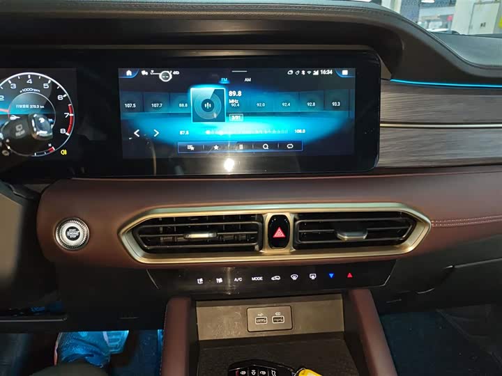 Jetour X90 2024 2024款 1.6T DCT 麒麟版 7座