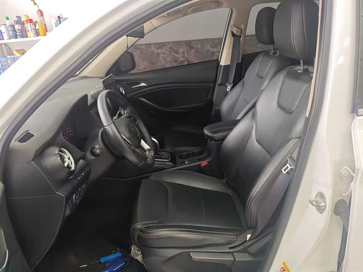 BYD Song 2021 2021款 经典版 1.5T 自动精英型